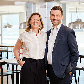 Stefan_und_Nicole_Ehrlich-Adam_EVVA.jpg