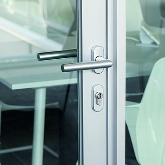 4KS_Door.jpg